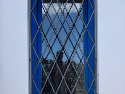 Metallgitter für Fenster und Türen