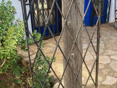 Metallgitter für Fenster und Türen