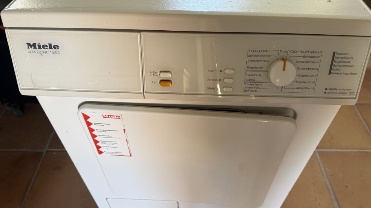 Defective Miele dryer - free to collect