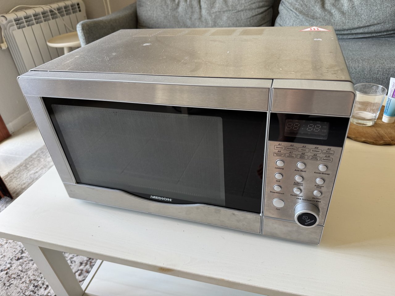 Mikrowelle mit Grill Medion MD 10838