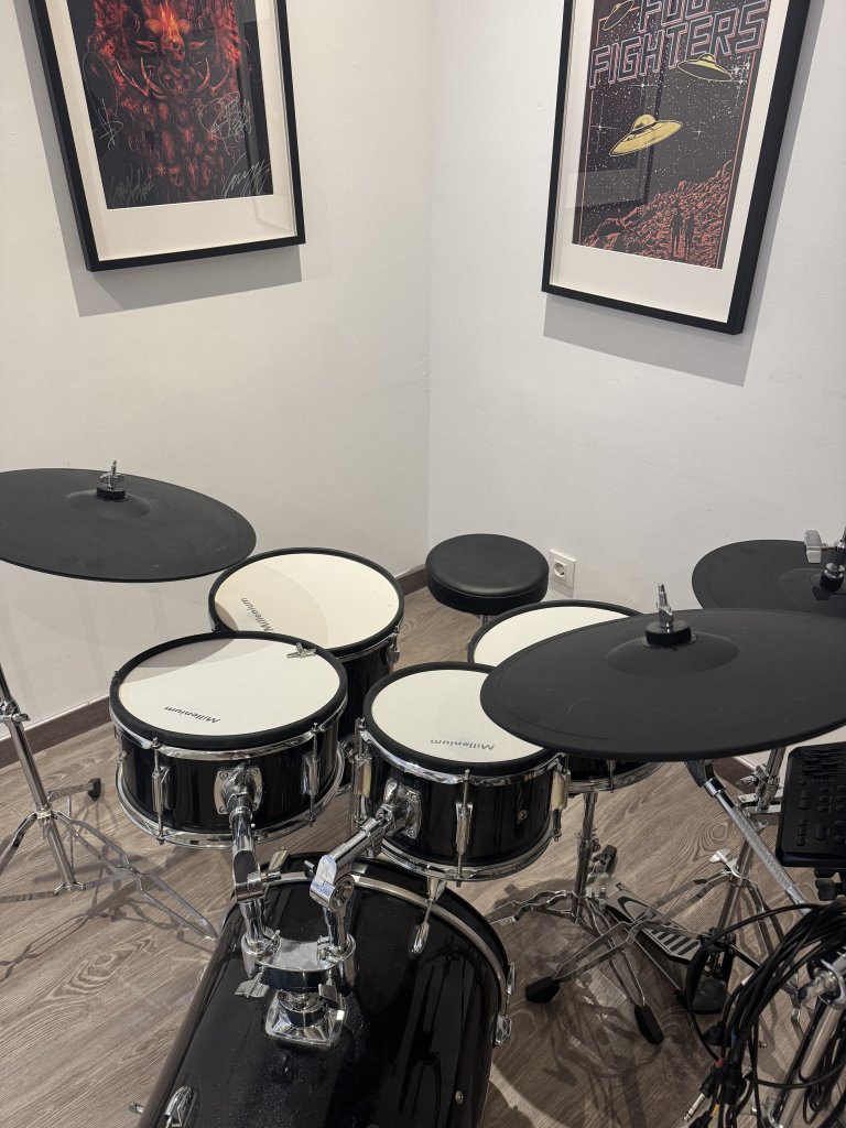 Millenium MPS-750X Pro E-Drum Set