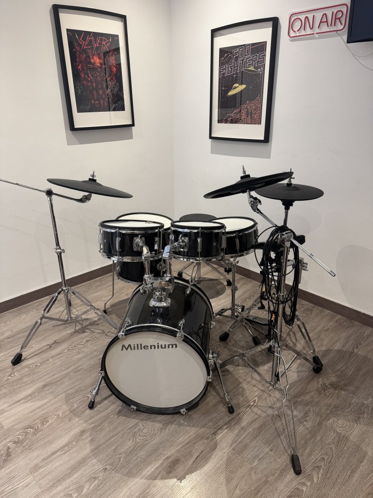 Millenium MPS-750X Pro E-Drum Set