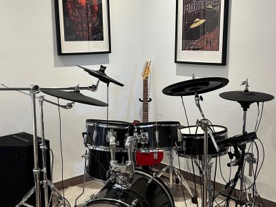 Millenium MPS-750X Pro E-Drum Set + umfangreiches Zubehör