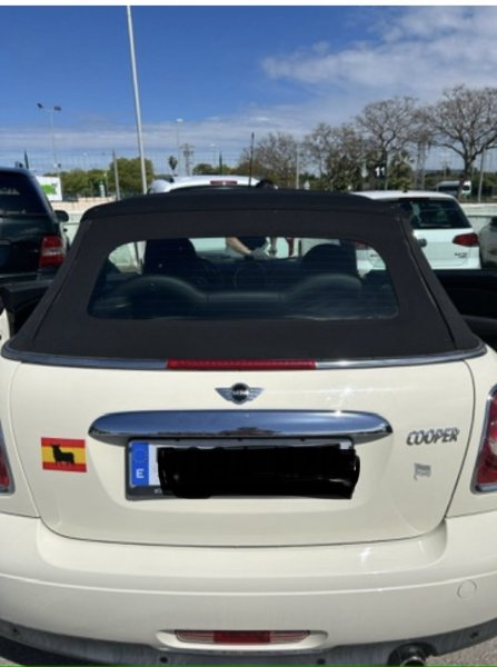 Mini 1.2016 Cabrio Cooper 25.000 km unfallfrei 1 Hand spanische Zulassung weiß