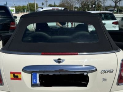 Mini 1.2016 Cabrio Cooper 25.000 km unfallfrei 1 Hand spanische Zulassung weiß