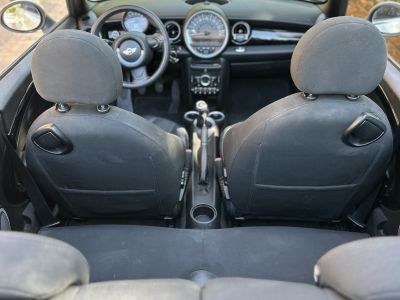 Mini 1.2016 Cabrio Cooper 25.000 km unfallfrei 1 Hand spanische Zulassung weiß