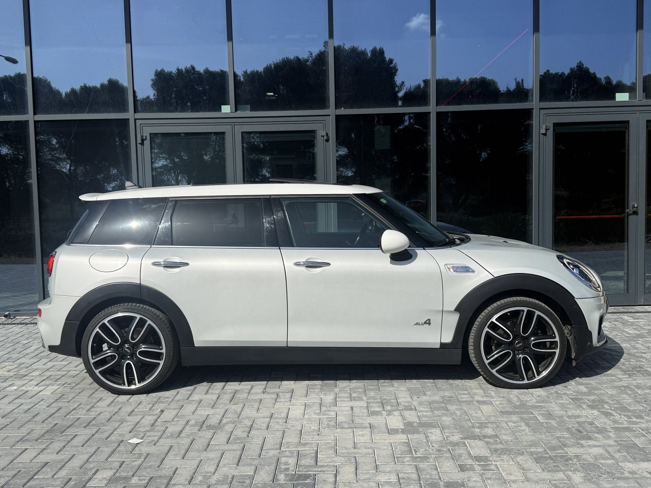 Mini Cooper Clubman S - Allrad - Leder - Panoramadach