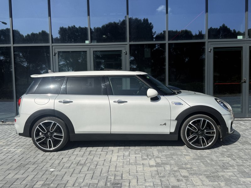 Mini Cooper Clubman S - Allrad - Leder - Panoramadach