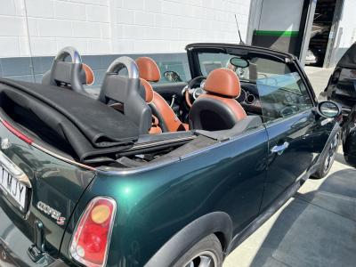 MINI COOPER S CABRIO -Edición-Navegador-A/C-Cuero-175CV-