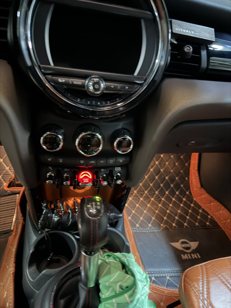 Mini Cooper S Cabrio JCW
