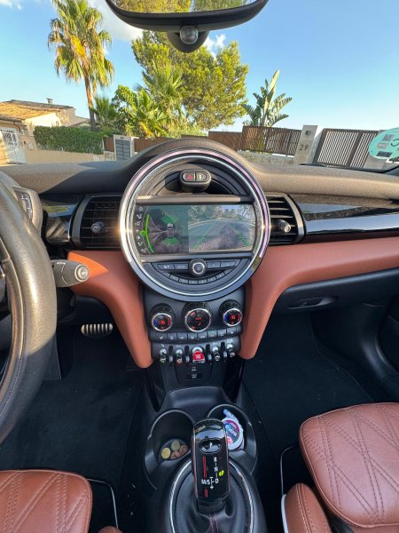 MINI JOHN COOPER WORKS CONVERTIBLE - 35,000 km - Fully equipped