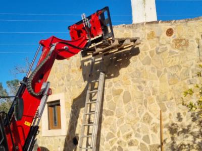 Mini excavator # Telescopic loader & trailer - Rental