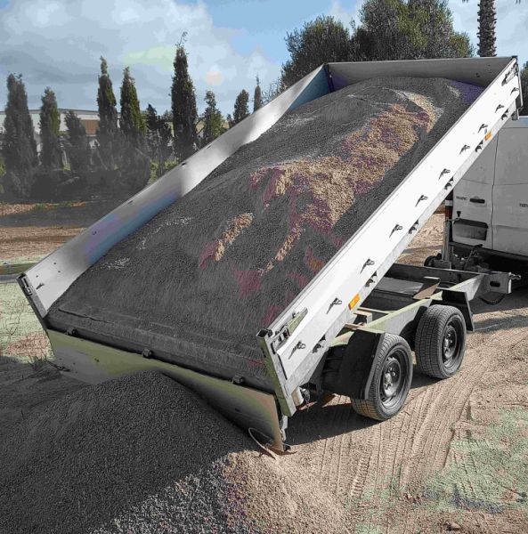 Mini excavator # Telescopic loader & trailer - Rental