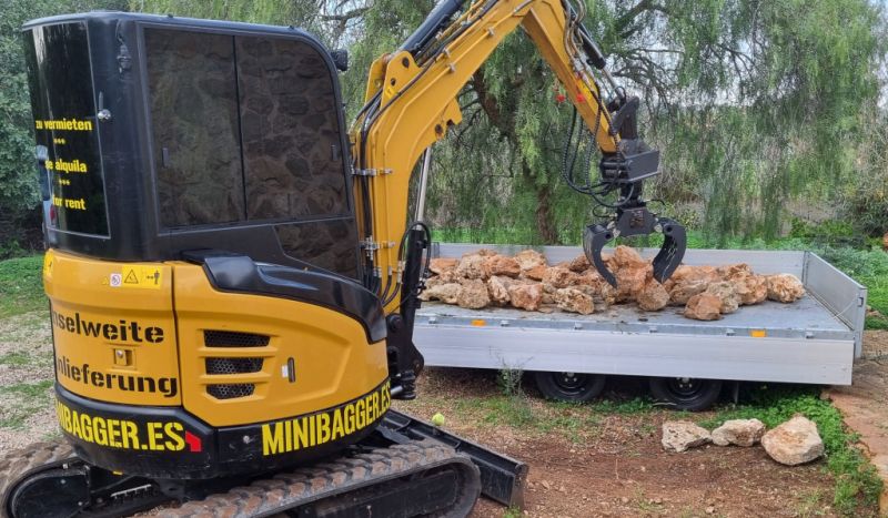 Mini excavator # Telescopic loader & trailer - Rental