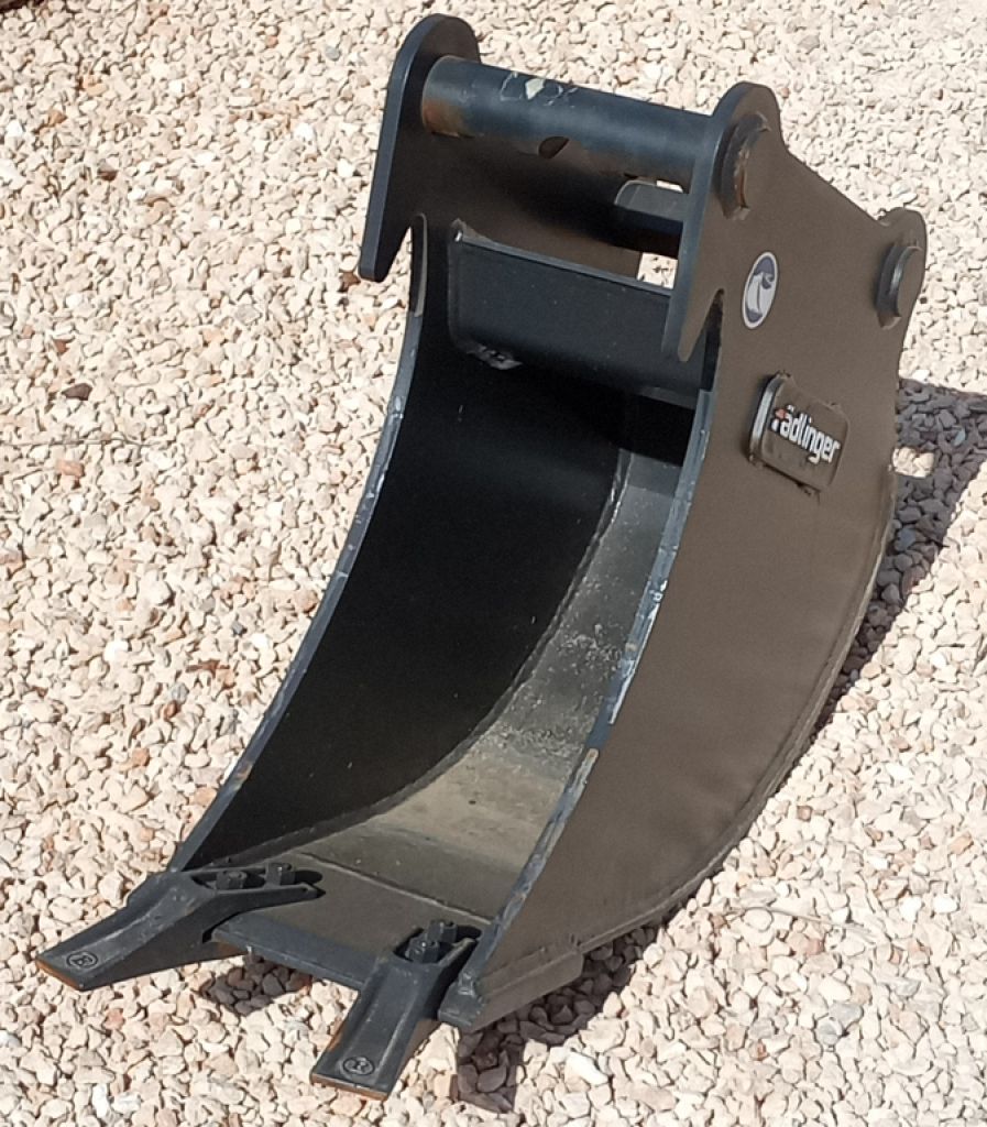 Mini excavator # Telescopic loader & trailer - Rental