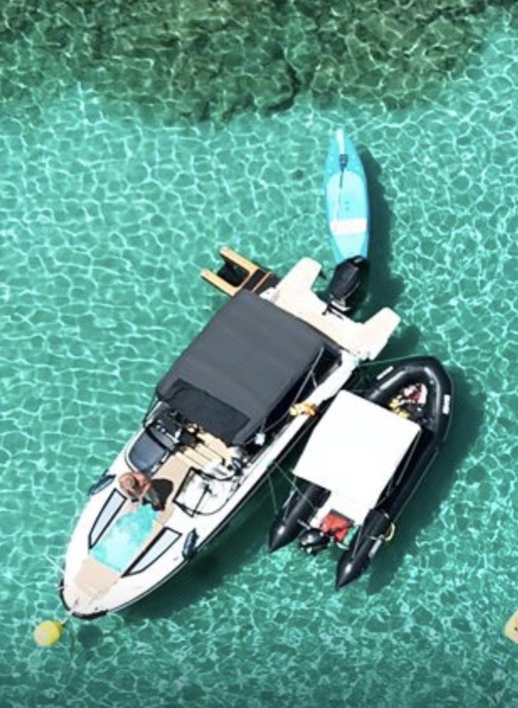 Mission Craft  4,70 m schlauchboot mit 25 ps suzuki 4 Takt , Trailer , persenning , bimini