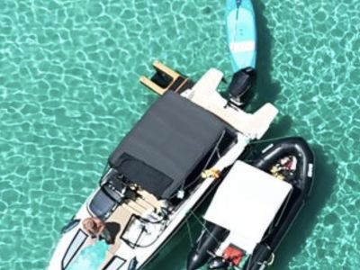 Mission Craft  4,70 m schlauchboot mit 25 ps suzuki 4 Takt , Trailer , persenning , bimini