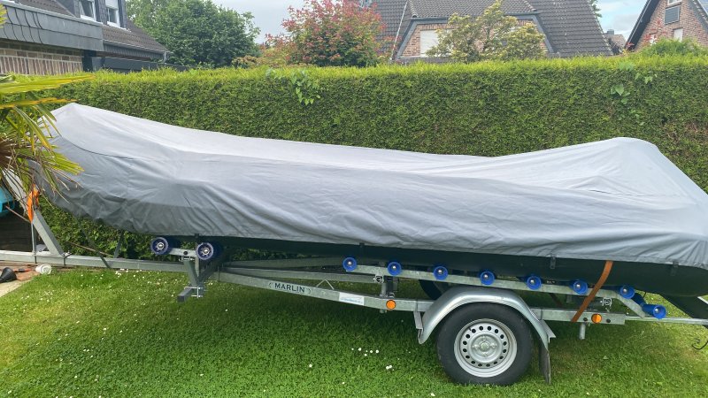 Mission Craft  4,70 m schlauchboot mit 25 ps suzuki 4 Takt , Trailer , persenning , bimini