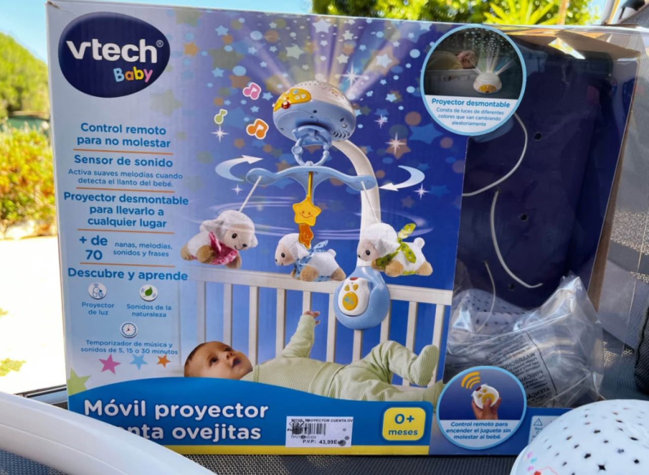 Mobile for baby to fall asleep with light and music VTech