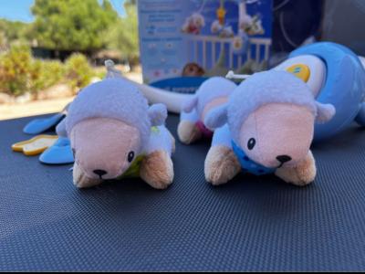 Mobile for baby to fall asleep with light and music VTech