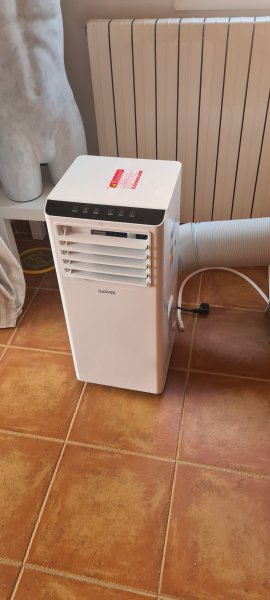 Portable air conditioner