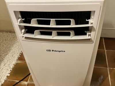 Portable air conditioner