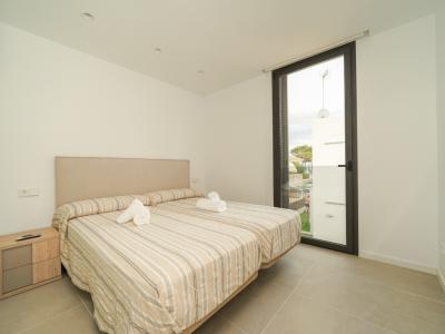 Modern semi-detached second line Puerto Alcudia