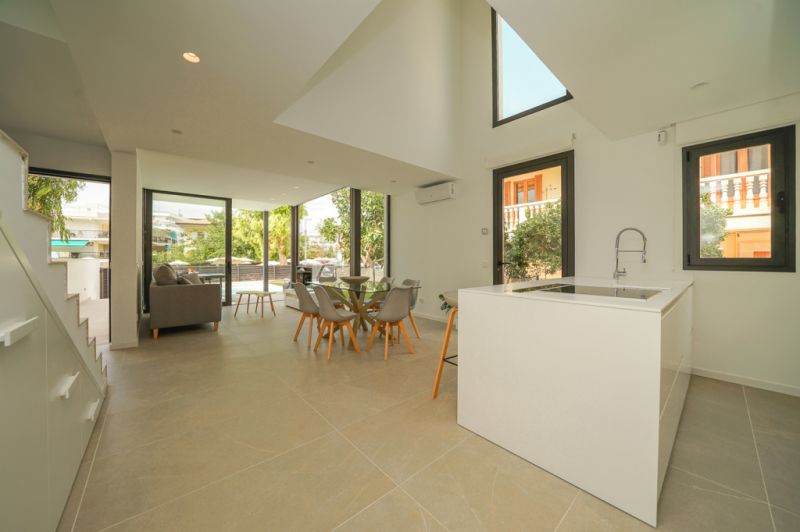 Modern semi-detached second line Puerto Alcudia