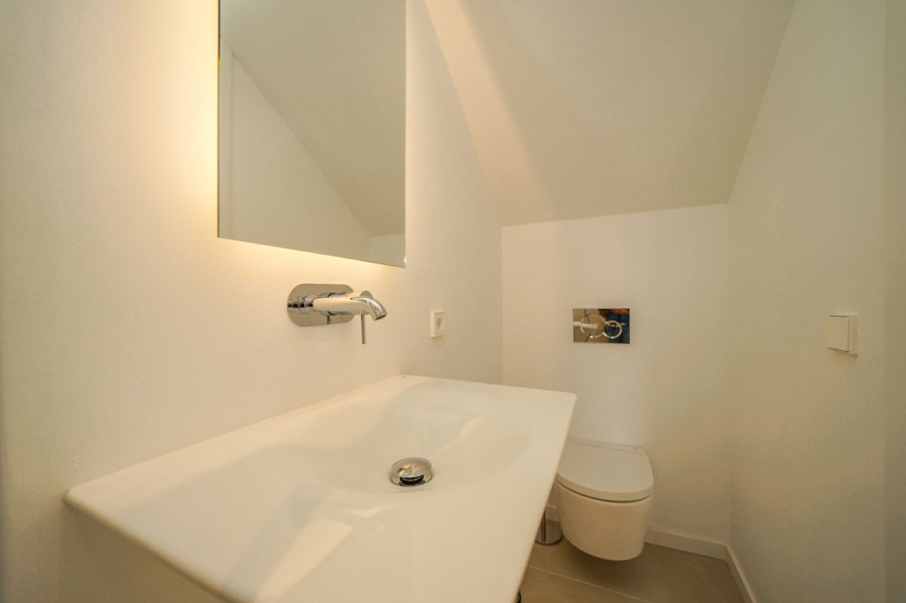 Modern semi-detached second line Puerto Alcudia