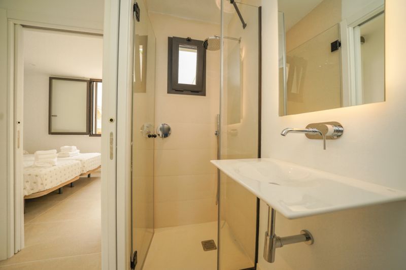 Modern semi-detached second line Puerto Alcudia