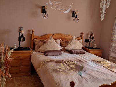 Moderne, smarte 3-Zi. Wohnung in gepflegter Anlage. Riesiger Pool, Tennis, Padel, BBC, Parkplatz