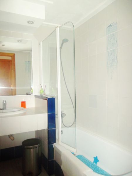 Modern and bright ground floor apartment with communal pool in Cala Dor -- AP 33 VK