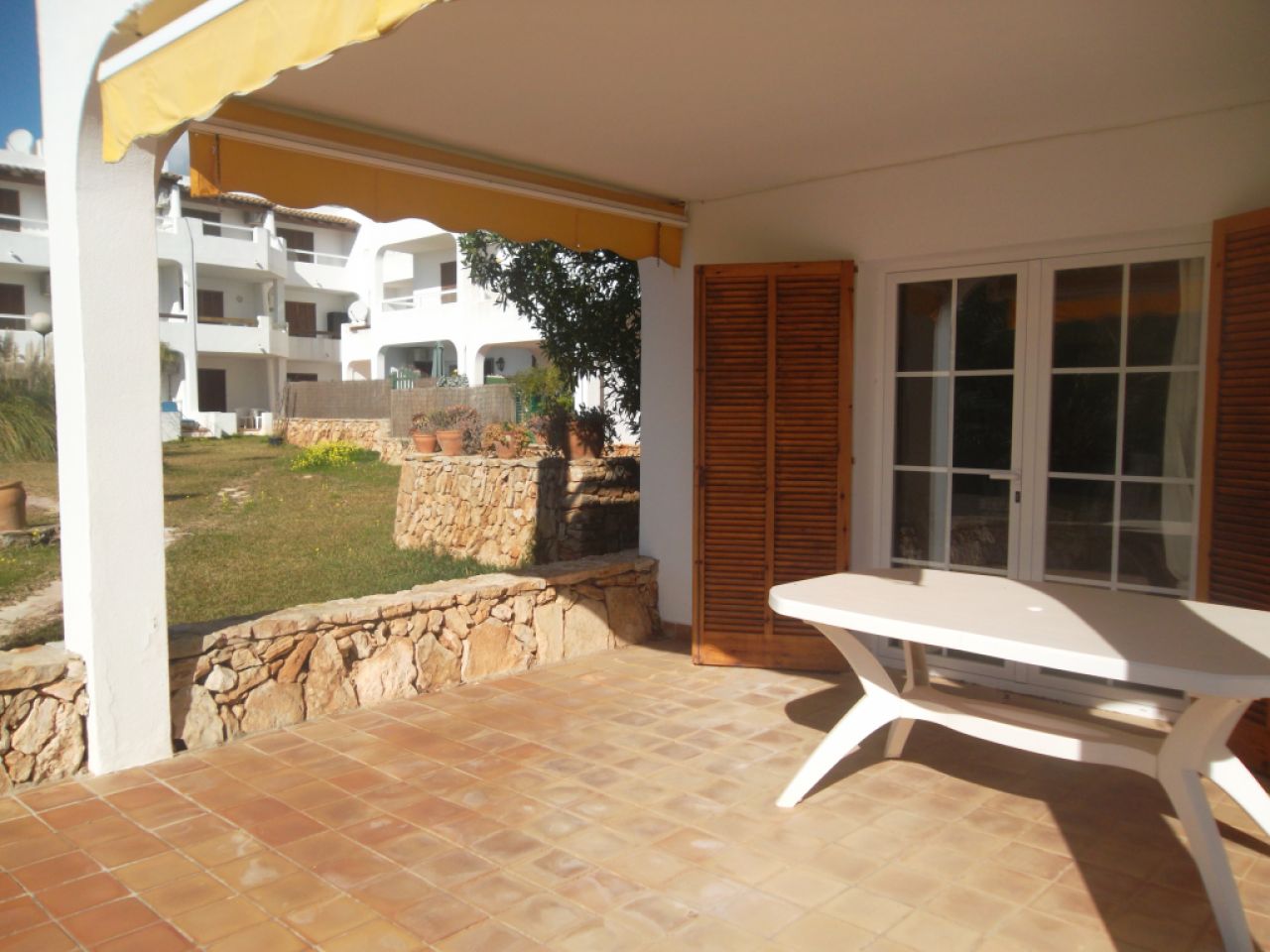 Modern and bright ground floor apartment with communal pool in Cala Dor -- AP 33 VK