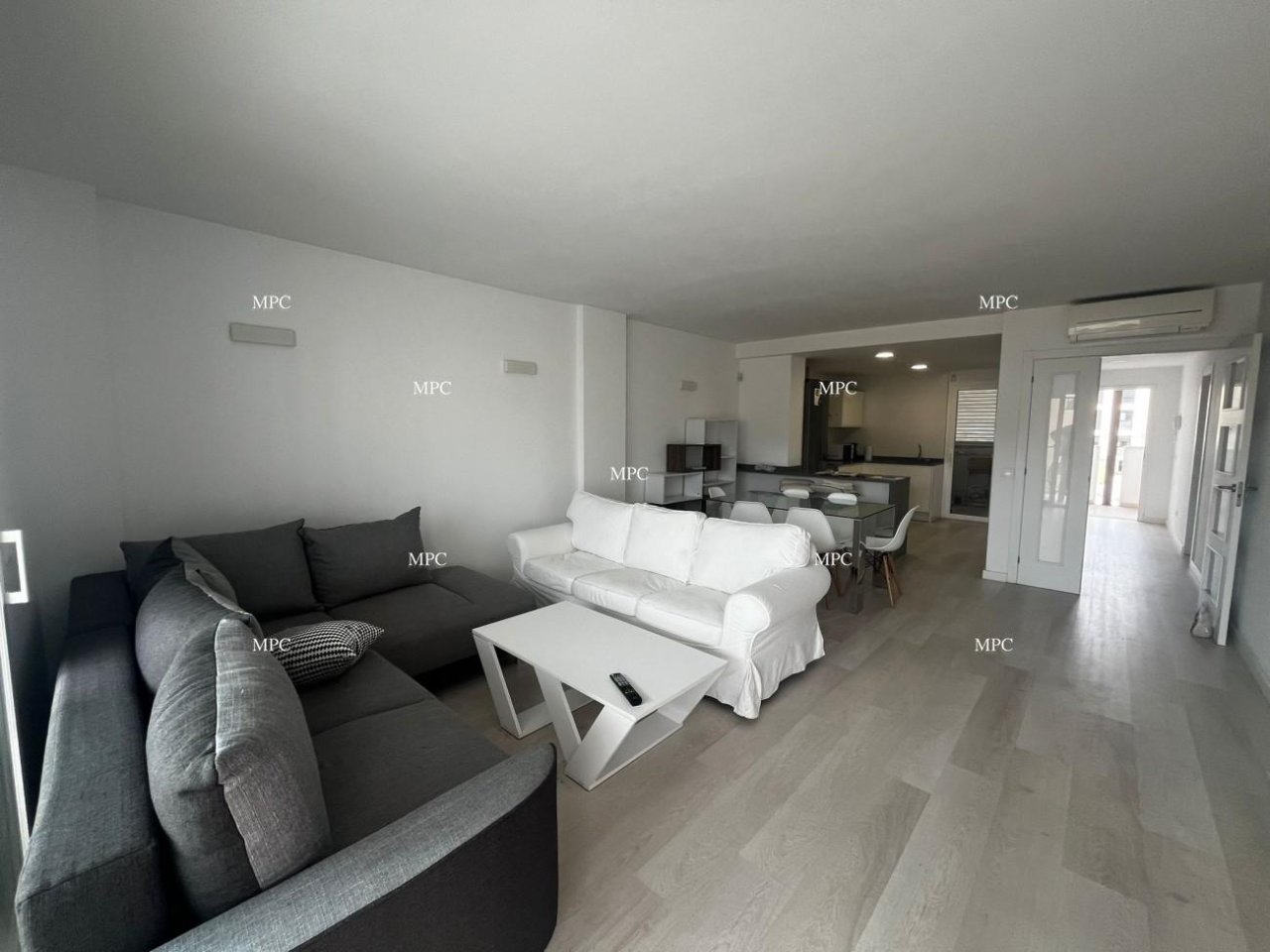 Moderne Wohnung in Cala Ratjada 200 m vom Meer Privatverkauf