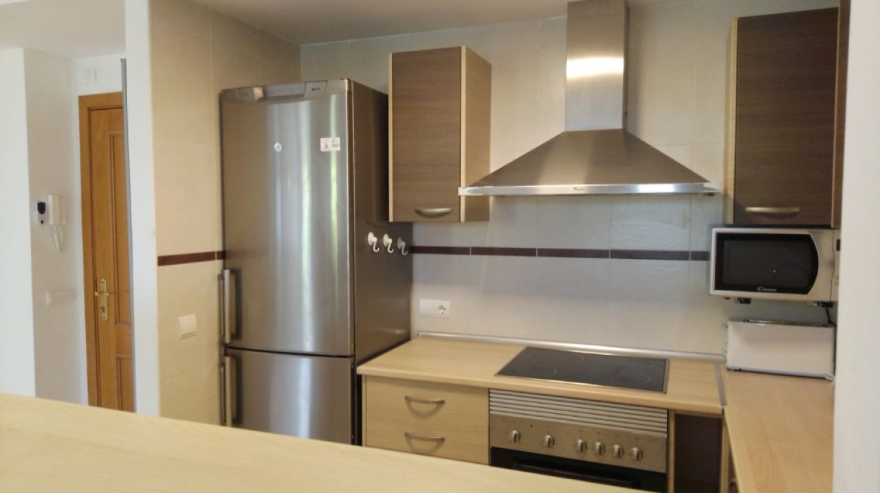 Modernes Apartment mit TIefgarage, Balkon in ruhiger Lage von Cala LLombards -- AP 420