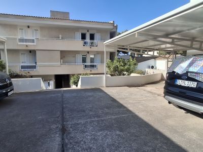 Modernes, möbliertes Parterreapartment in 1. Buchtlinie von Porto Colom - AP 100
