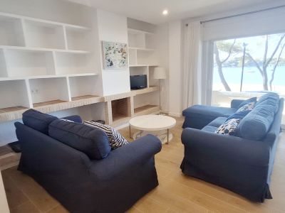 Modernes, möbliertes Parterreapartment in 1. Buchtlinie von Porto Colom - AP 100