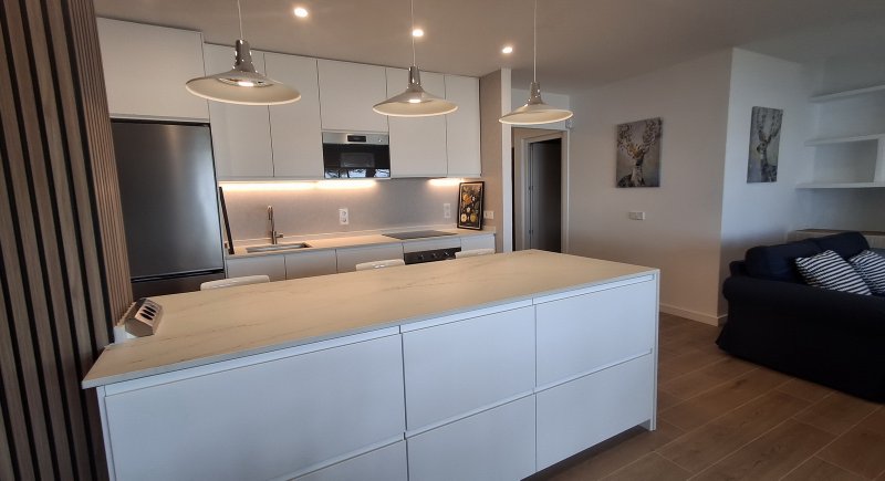 Modernes, möbliertes Parterreapartment in 1. Buchtlinie von Porto Colom - AP 100