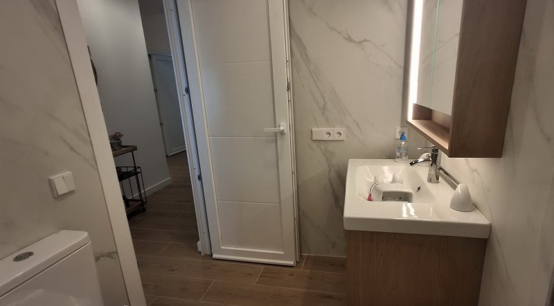 Modernes, möbliertes Parterreapartment in 1. Buchtlinie von Porto Colom - AP 100