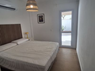 Modernes, möbliertes Parterreapartment in 1. Buchtlinie von Porto Colom - AP 100