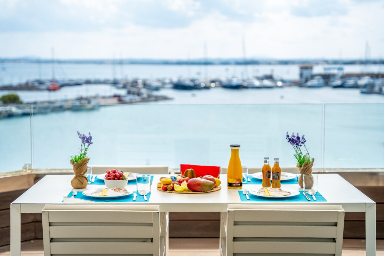 Modernes Penthouse Appartment in 1. Hafenlinie in Alcudia