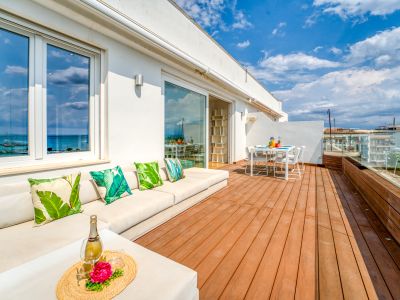 Modernes Penthouse Appartment in 1. Hafenlinie in Alcudia