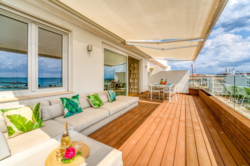 Modernes Penthouse Appartment in 1. Hafenlinie in Alcudia