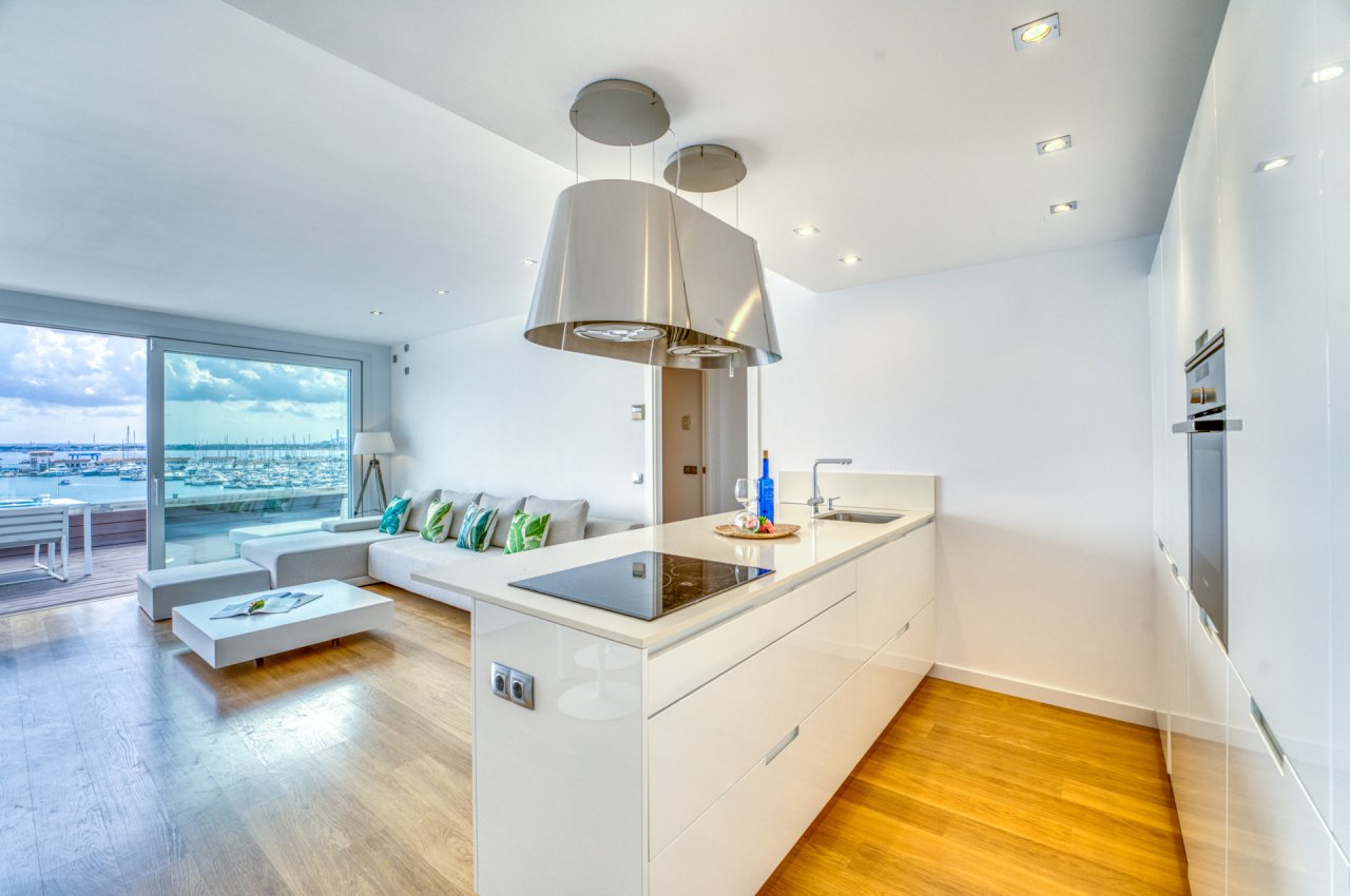 Modernes Penthouse Appartment in 1. Hafenlinie in Alcudia