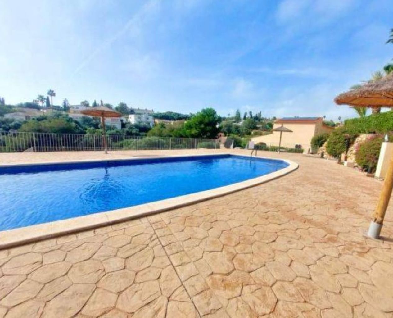 - Modern terraced mid-terrace house in Cala Romantica