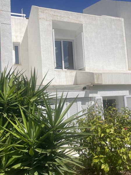 Modern townhouse with roof terrace & pool near Palma