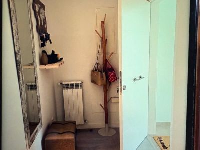 Modernes Zimmer mit Bad ensuite