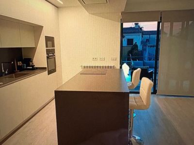 Modernes Zimmer mit Bad ensuite