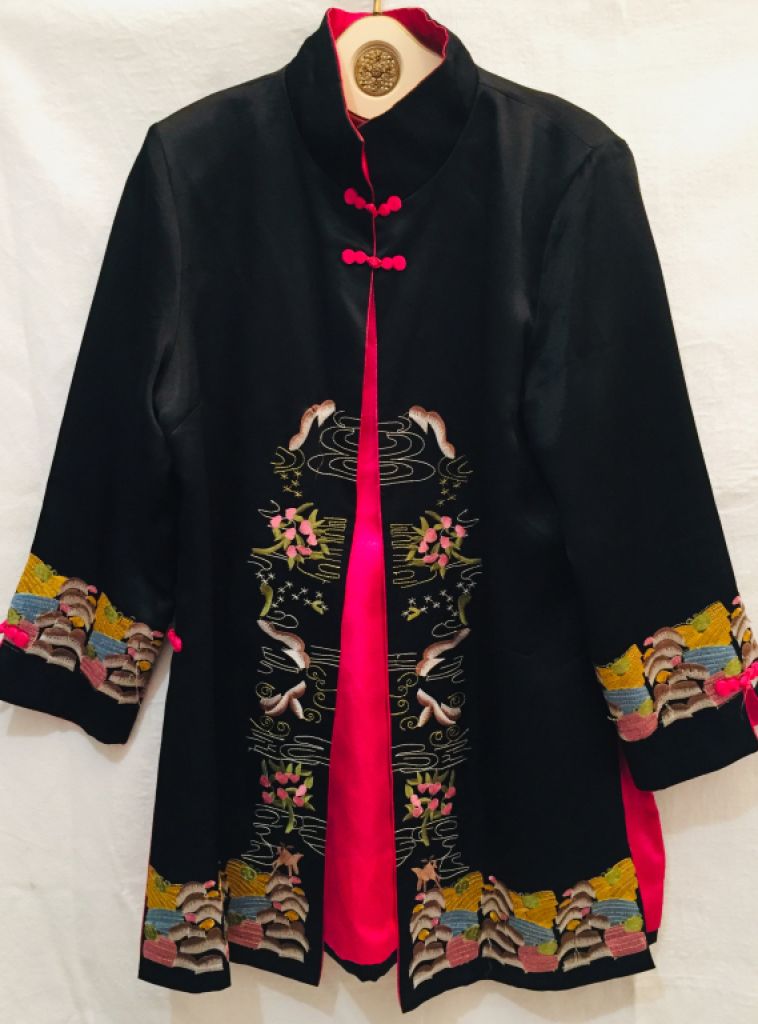 Modisches Kleiderpack ca. 150 Teile, Groesse M/L/XL/XXL, witziger Modeschmuck, Schuhe, Taschen,