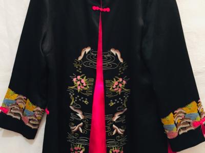 Lote de ropa de moda aprox. 150 piezas, talla M/L/XL/XXL, bisutería divertida, zapatos, bolsos,